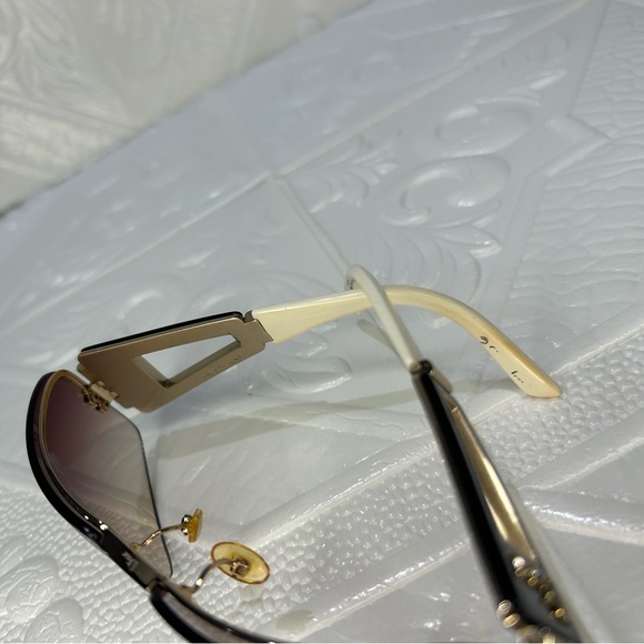 Vintage Christian Dior Rectangular Plastic Sunglasses - Picture 7 of 9